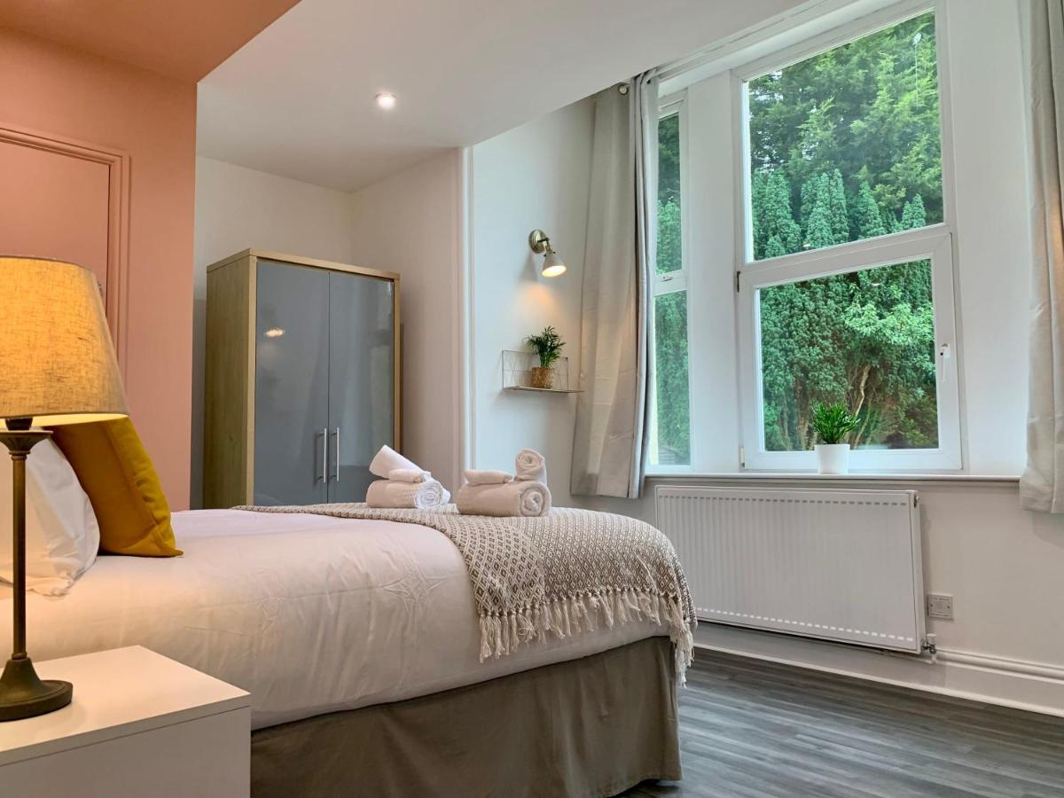 Stunning Rural Apartment - Sleeps 4 - Parking Личфийлд Екстериор снимка